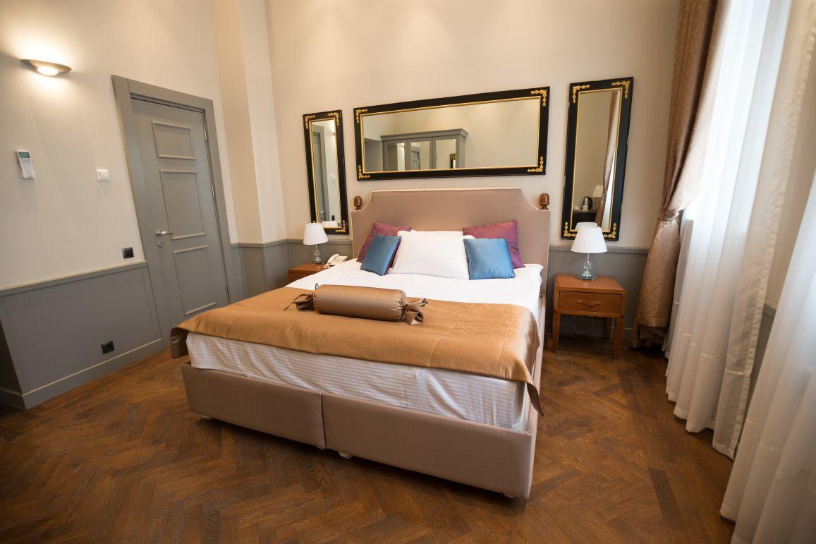 Seven Boutique 3*